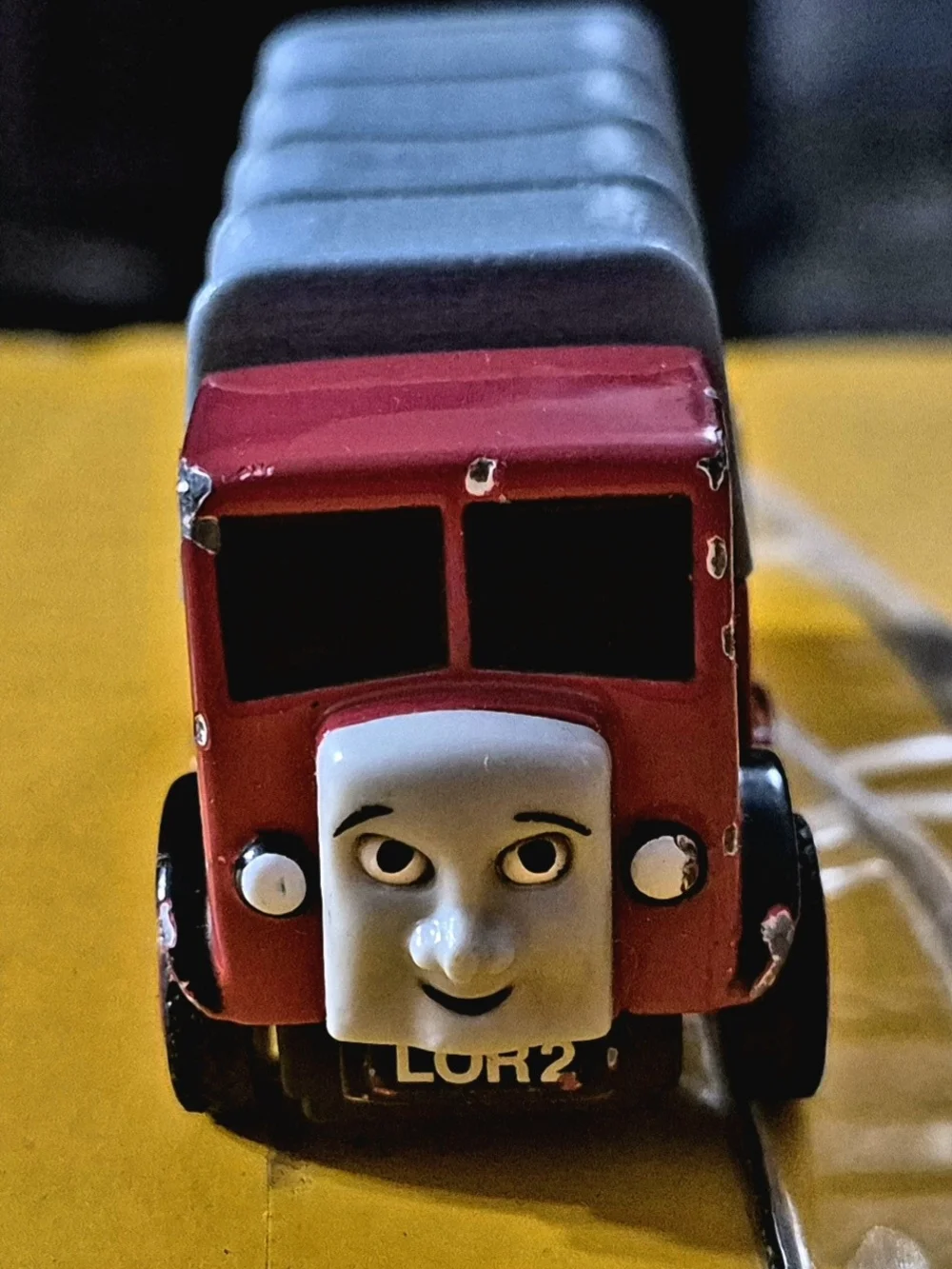 Vintage ERTL Thomas & Friends Lorry 2 Diecast Toy Truck (1999)